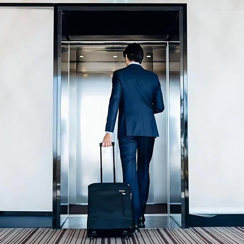 VTEP120 Ascenseur de passagers pour villa résidentielle, verre panoramique, construction en acier inoxydable, caractéristiques de sécurité, grande capacité
