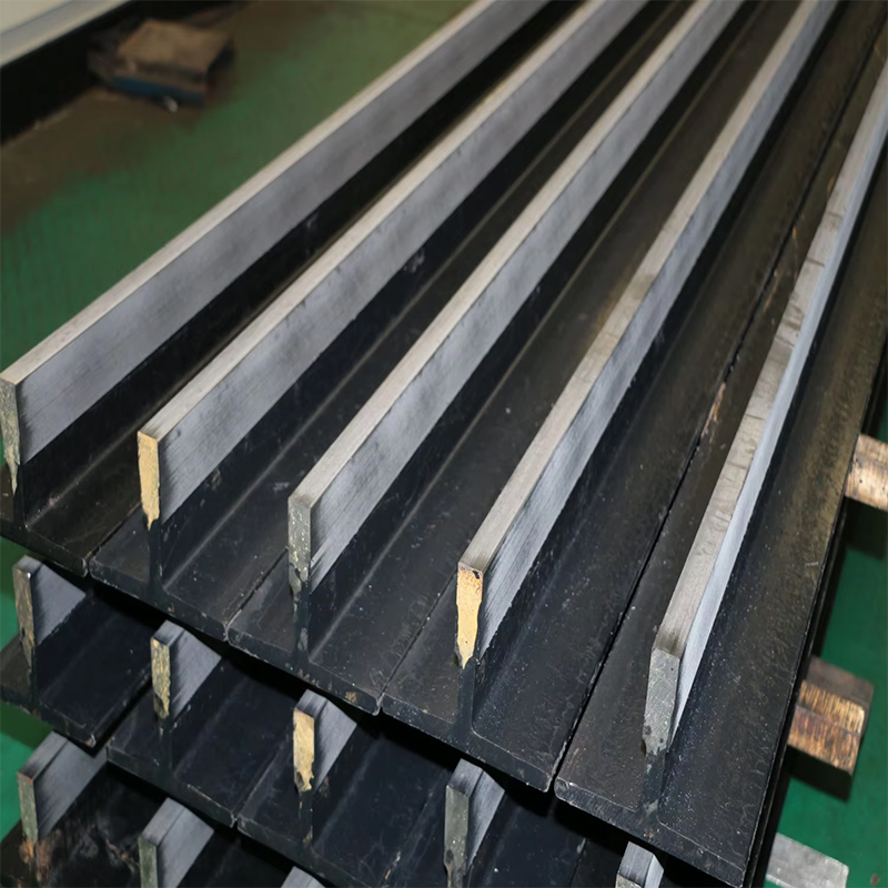 VTSP118 Pièces et accessoires d'ascenseur Rail de guidage de voiture d'ascenseur _ Rail en forme de T pour un mouvement fluide de la cabine